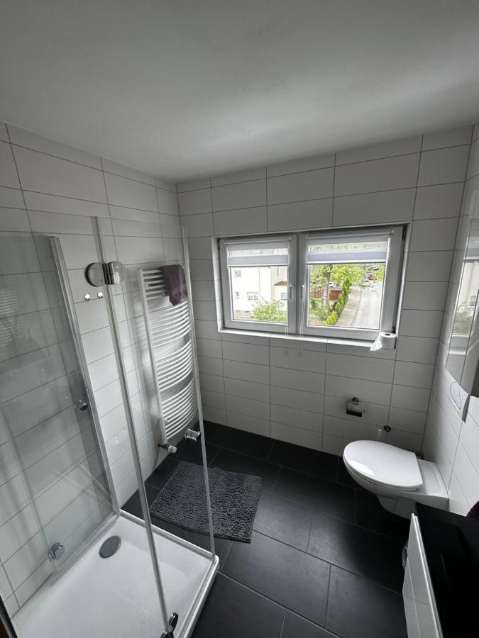 Schoene Ruhige Wohnung In Anliegerstrasse Essen Buitenkant foto