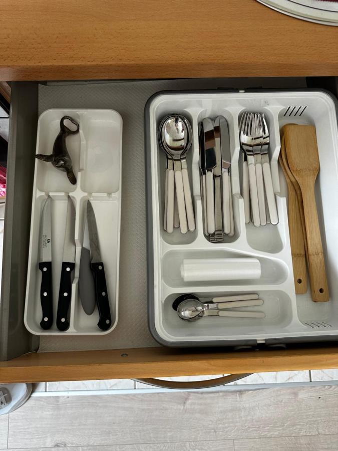 Schoene Ruhige Wohnung In Anliegerstrasse Essen Buitenkant foto
